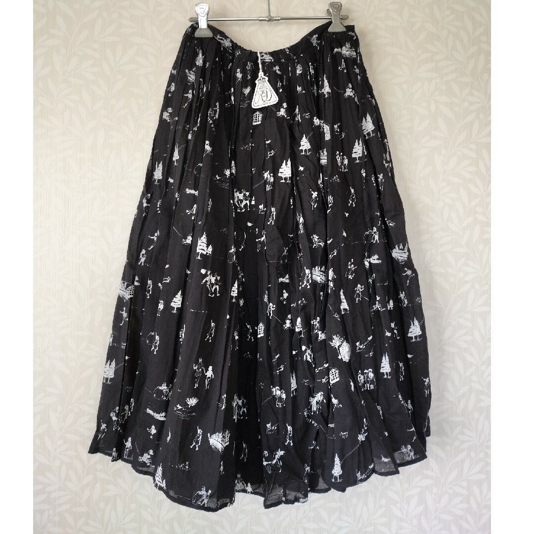 未使用タグ付き☆限定品　オールドマンズテーラー　ロングスカート レディースのスカート(ロングスカート)の商品写真