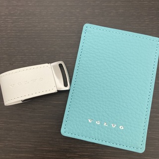 ボルボ(Volvo)の【新品/未使用】VOLVO キーケース&USB(車外アクセサリ)