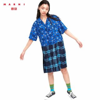 ユニクロ(UNIQLO)の◇未使用 ユニクロ×マルニ オープンカラー プリーツワンピース 半袖 サイズS(ひざ丈ワンピース)