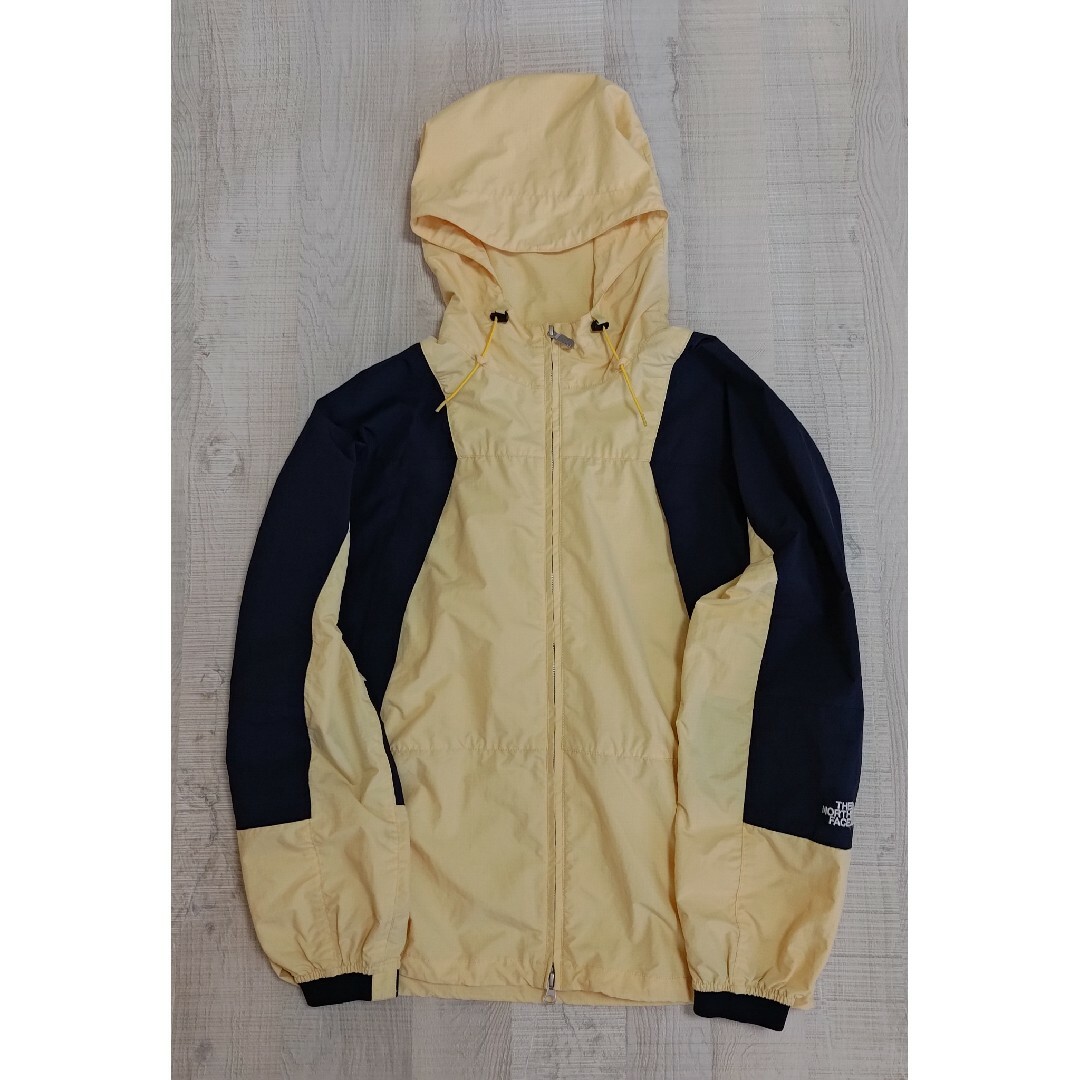 THE NORTH FACE Mountain Wind Parka