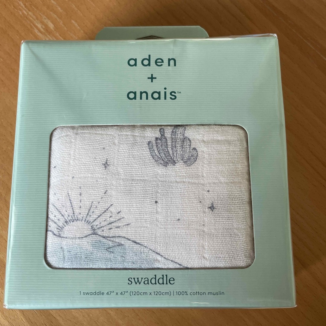 aden+anais(エイデンアンドアネイ)のエイデンアンドアネイ　おくるみ　新品 キッズ/ベビー/マタニティのこども用ファッション小物(おくるみ/ブランケット)の商品写真