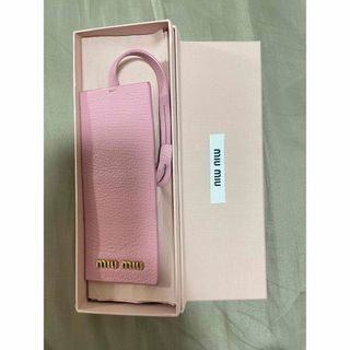 ミュウミュウ(miumiu)の【値下げ不可】miu miu ユニコーン　バッグチャーム(キーホルダー)