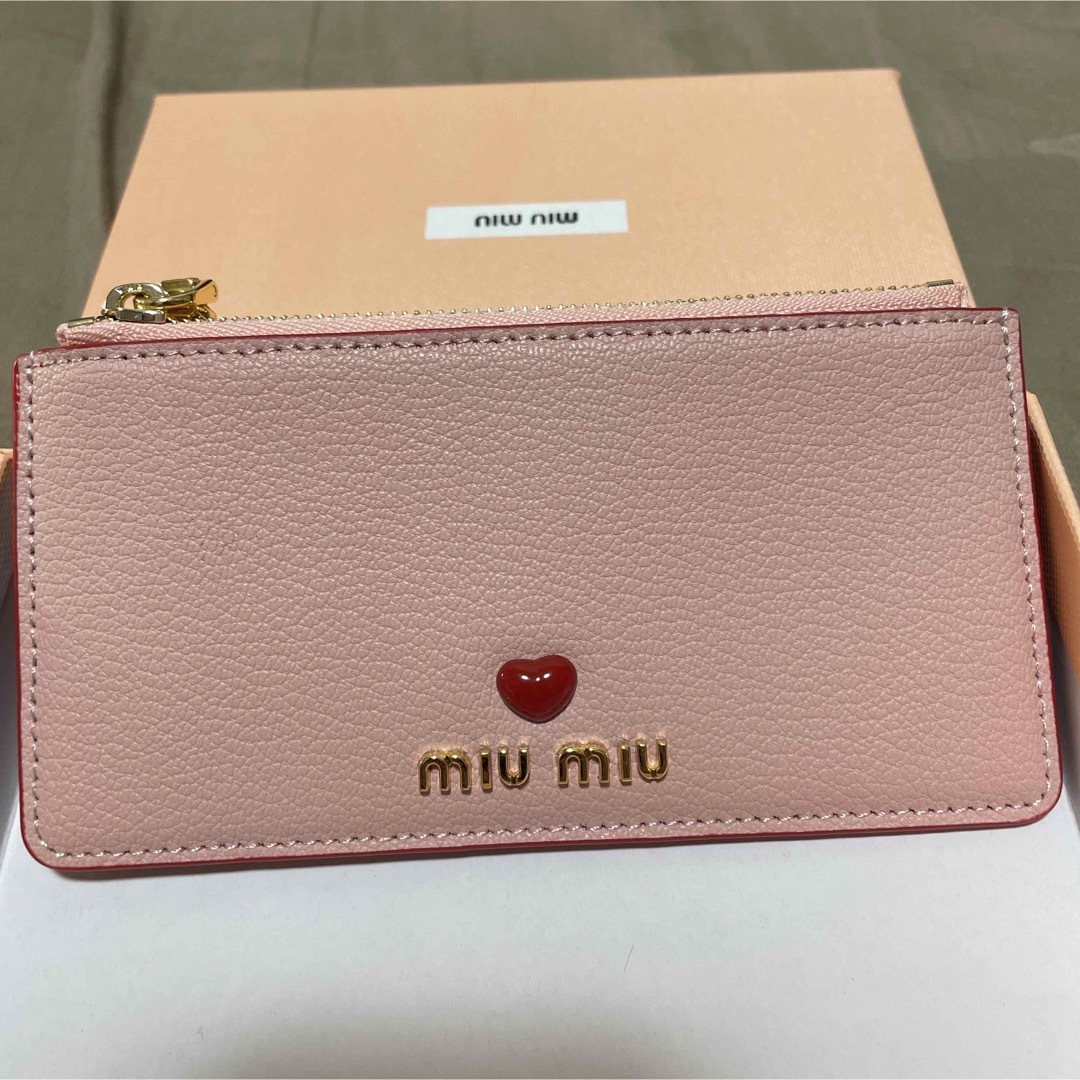 値下げ不可】新品未使用 miumiu カードケース 財布 - www.sorbillomenu.com