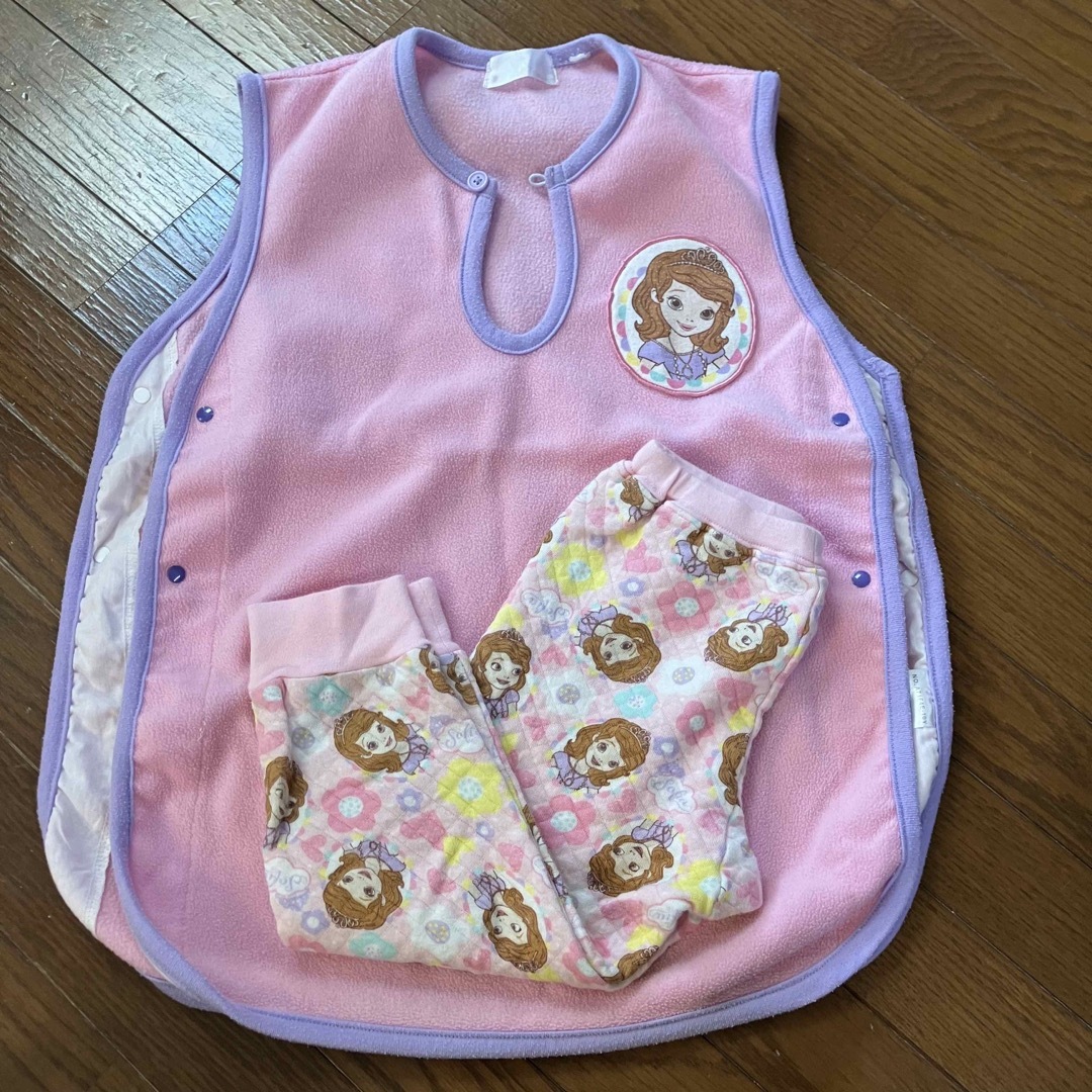 Disney(ディズニー)のスリーパー　ズボン下　セット キッズ/ベビー/マタニティのキッズ服女の子用(90cm~)(パジャマ)の商品写真