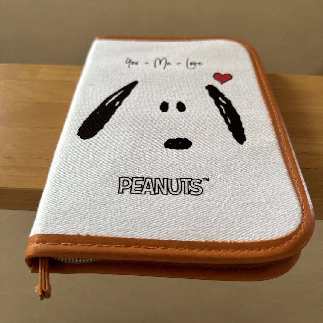 PEANUTS(ピーナッツ)のSNOOPY ケース インテリア/住まい/日用品の日用品/生活雑貨/旅行(日用品/生活雑貨)の商品写真