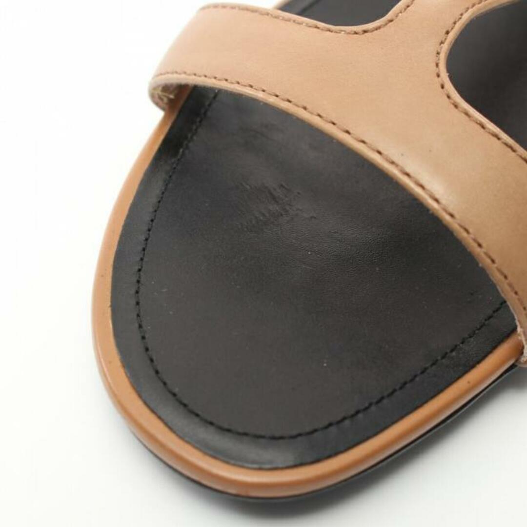 TOD'S(トッズ)の ウエッジソール サンダル レザー エナメルレザー ベージュ ブラック レディースの靴/シューズ(サンダル)の商品写真