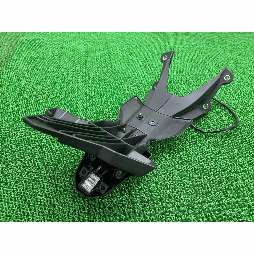 CB650R リアフェンダー MKN ホンダ 純正  RH03 品薄 希少品:32113626