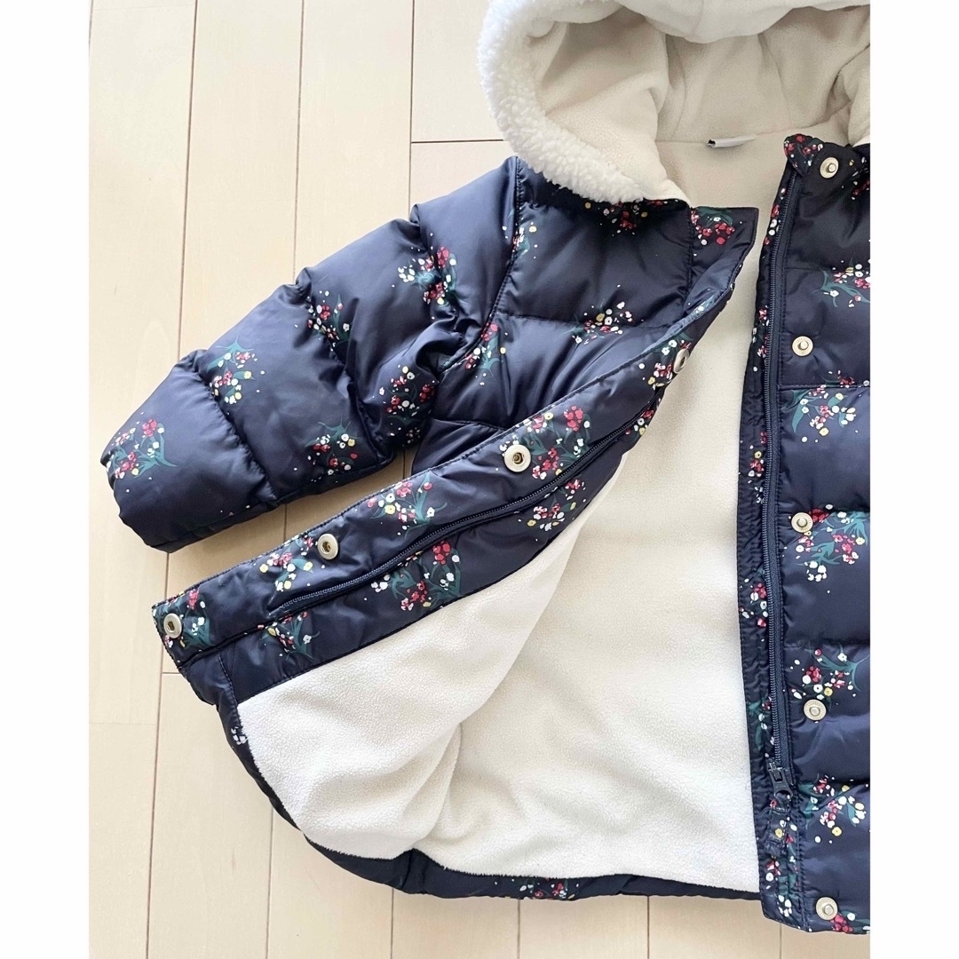 PETIT BATEAU - PETIT BATEAU 花柄 中綿フードジャケット アウター(24M PETIT BATEAU - PETIT BATEAU 花柄 中綿フードジャケット アウター(24M