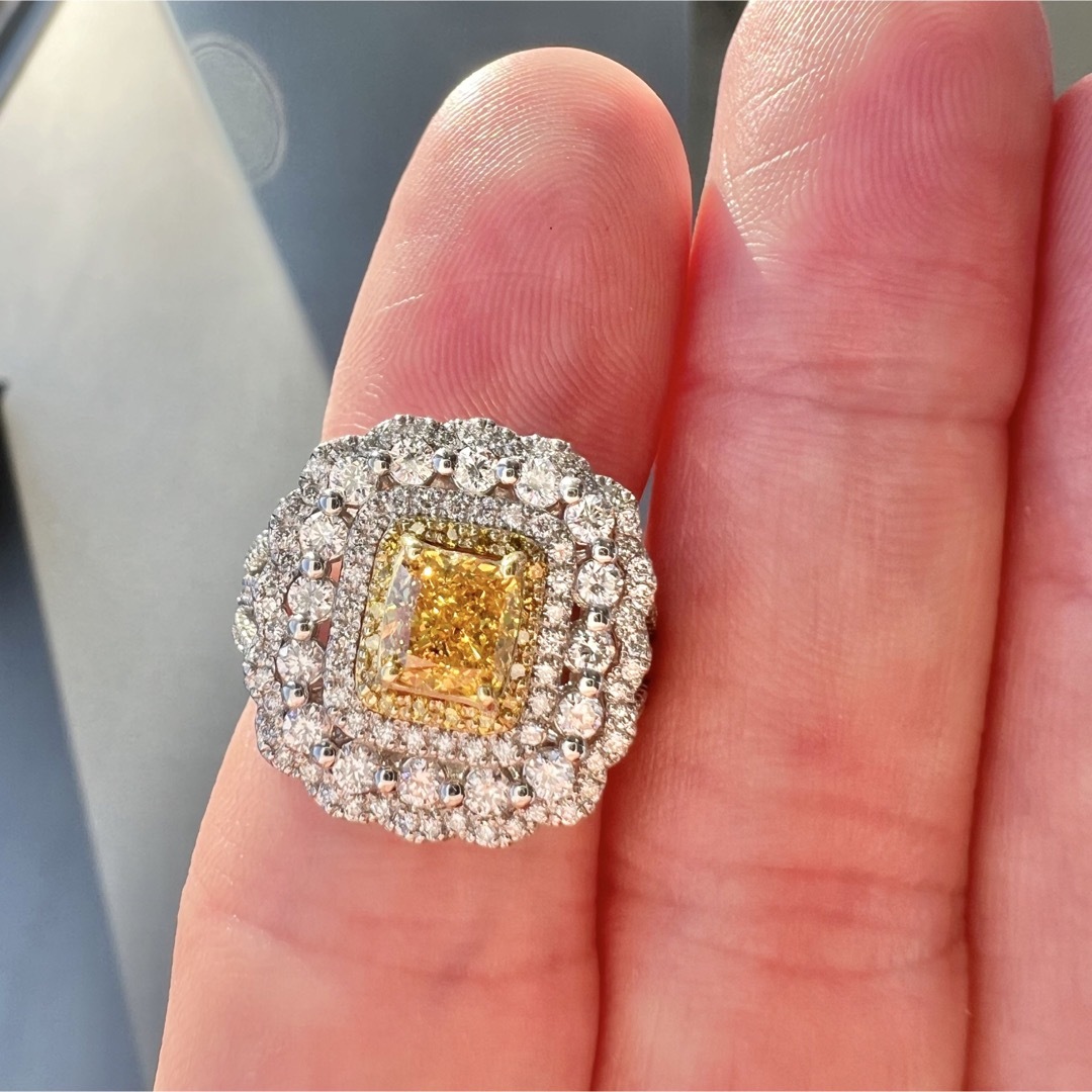 お宝出品☆PTイエローダイヤモンドリングYD:1.017ct D:1.09ct レディースのアクセサリー(リング(指輪))の商品写真