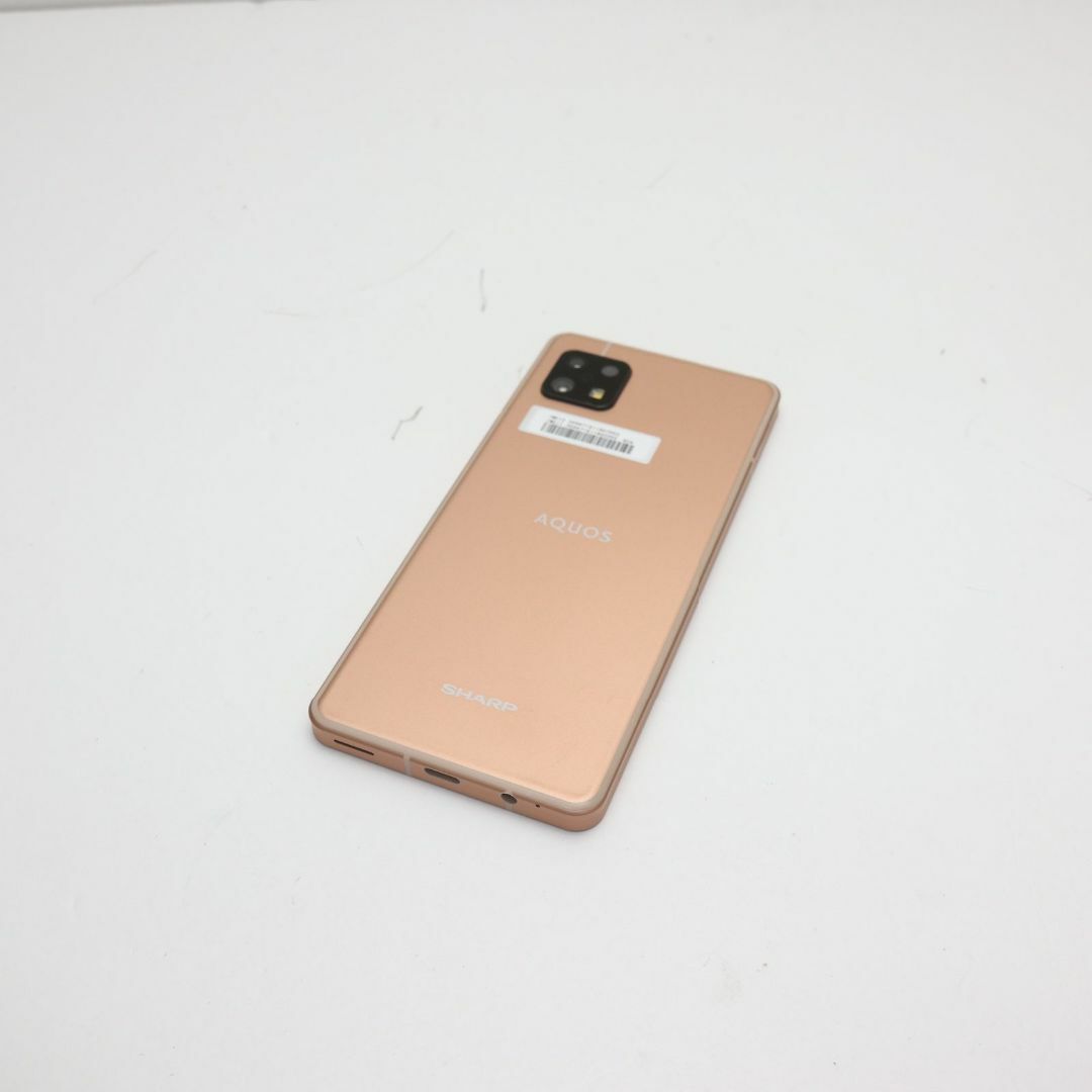 新品同様 SIMフリーAQUOS sense6s SH-RM19sライトカッパー