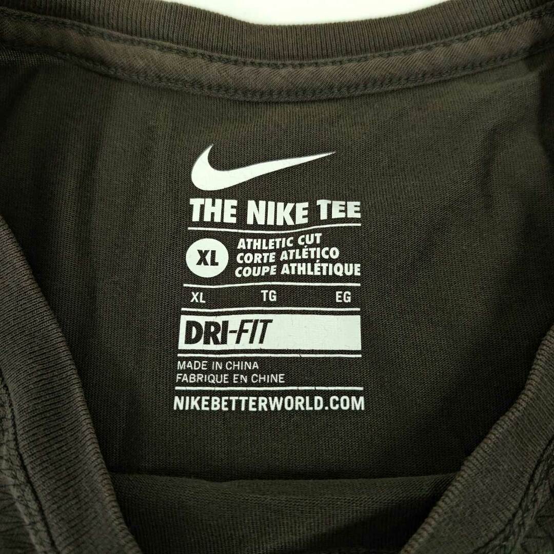 NIKE(ナイキ)のナイキ Lebron 半袖 Tシャツ XL ブラウン系 689053-211 メンズ スポーツ/アウトドアのトレーニング/エクササイズ(その他)の商品写真