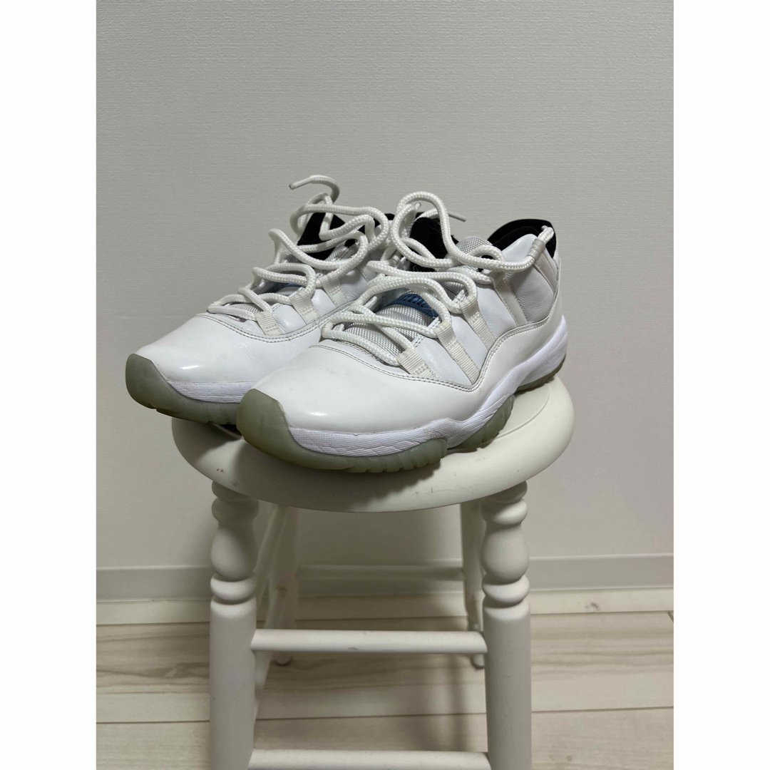 AJ11 low Legend Blue 26.5cm