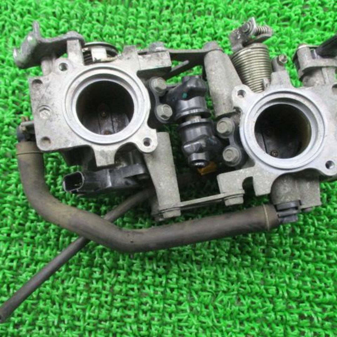 VTR250 スロットルボディ 88A ホンダ 純正  MC33 品薄:32116171