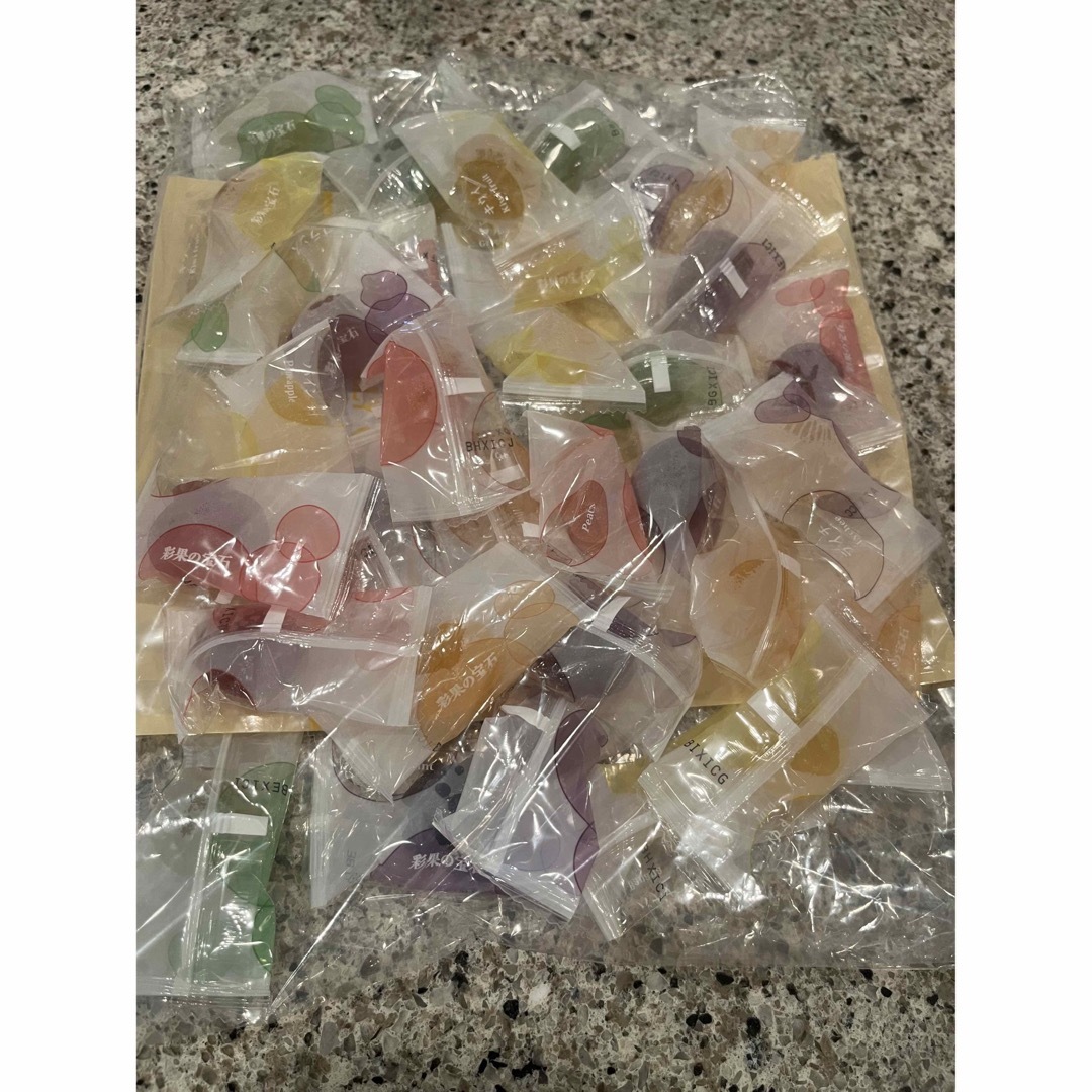 彩果の宝石　28種 35個　特用袋　400g❗️ 食品/飲料/酒の食品(菓子/デザート)の商品写真