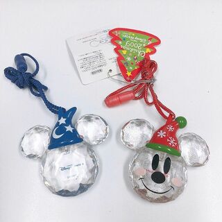 ディズニー(Disney)のTDL購入♡ミッキーライティングネックレス2個まとめ売り♡クリスマス限定♡(キャラクターグッズ)