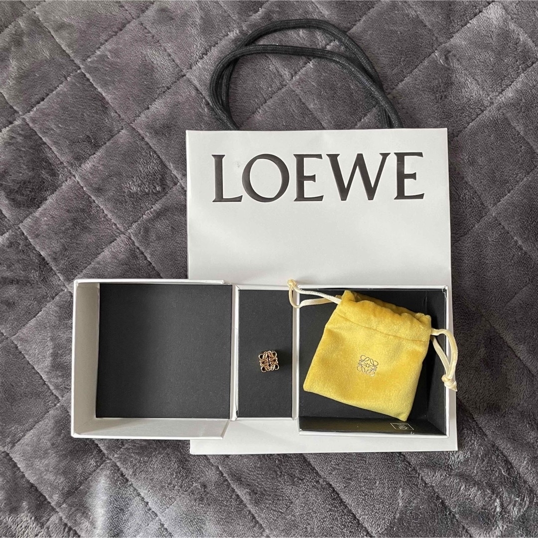LOEWE - ロエベ LOWEVE small anaglam dice チャーム ゴールドの通販