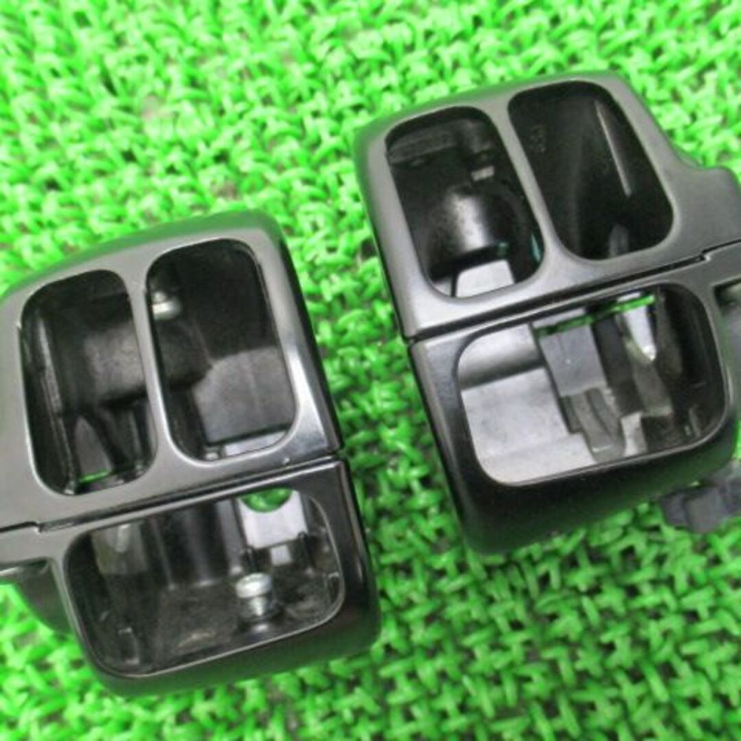 FLSTF1580 ハンドルスイッチケース 左右 ハーレー 純正 中古:32011767 | フリマアプリ ラクマ