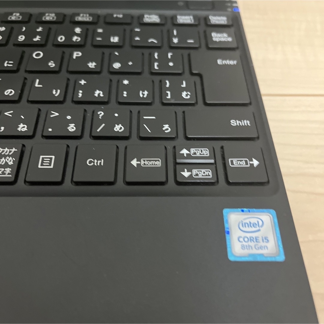 【軽量美品】8世代CPU Windows11 NEC VKT13H-4