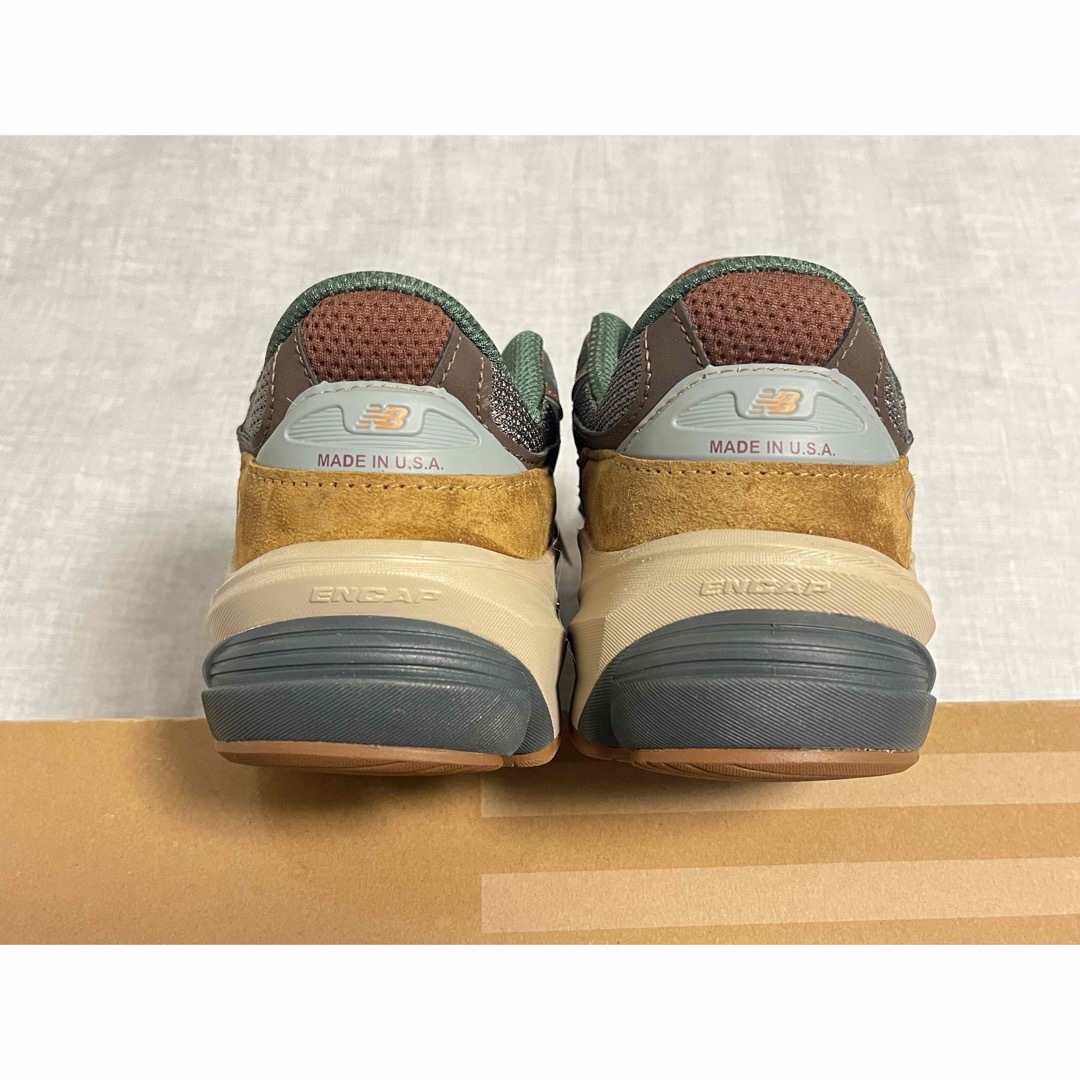 New Balance(ニューバランス)の【新品】Carhartt New Balance 990V6 カーハート23.5 メンズの靴/シューズ(スニーカー)の商品写真