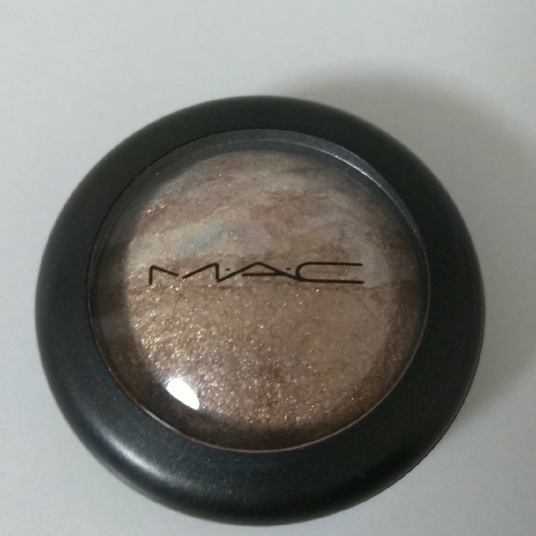MAC(マック)のMAC ミネラライズアイシャドウ　ラブコネクション コスメ/美容のベースメイク/化粧品(アイシャドウ)の商品写真
