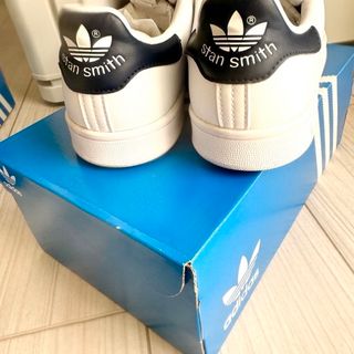 STANSMITH（adidas） - アディダス スタンスミス ホワイト ネイビー ...