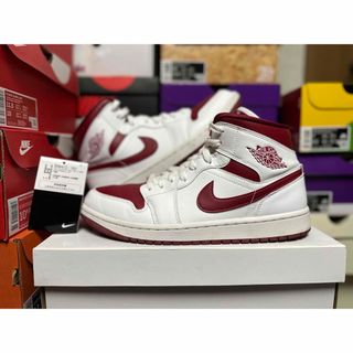 ジョーダン(Jordan Brand（NIKE）)のnike W Jordan 1 mid reverse Chicago(スニーカー)