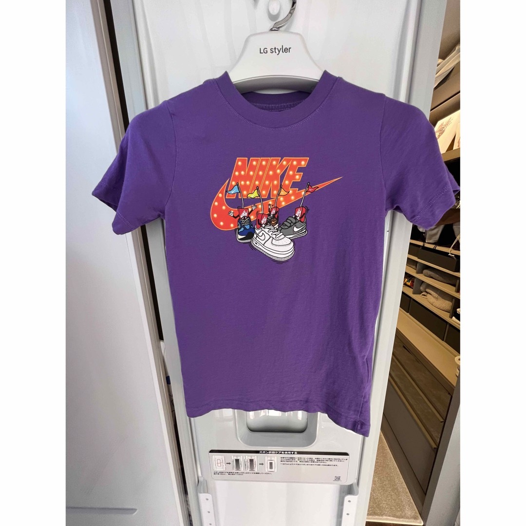 NIKE(ナイキ)のNIKE ナイキ　ジュニア　キッズ　Tシャツ　130 140  S 美品 キッズ/ベビー/マタニティのキッズ服女の子用(90cm~)(Tシャツ/カットソー)の商品写真