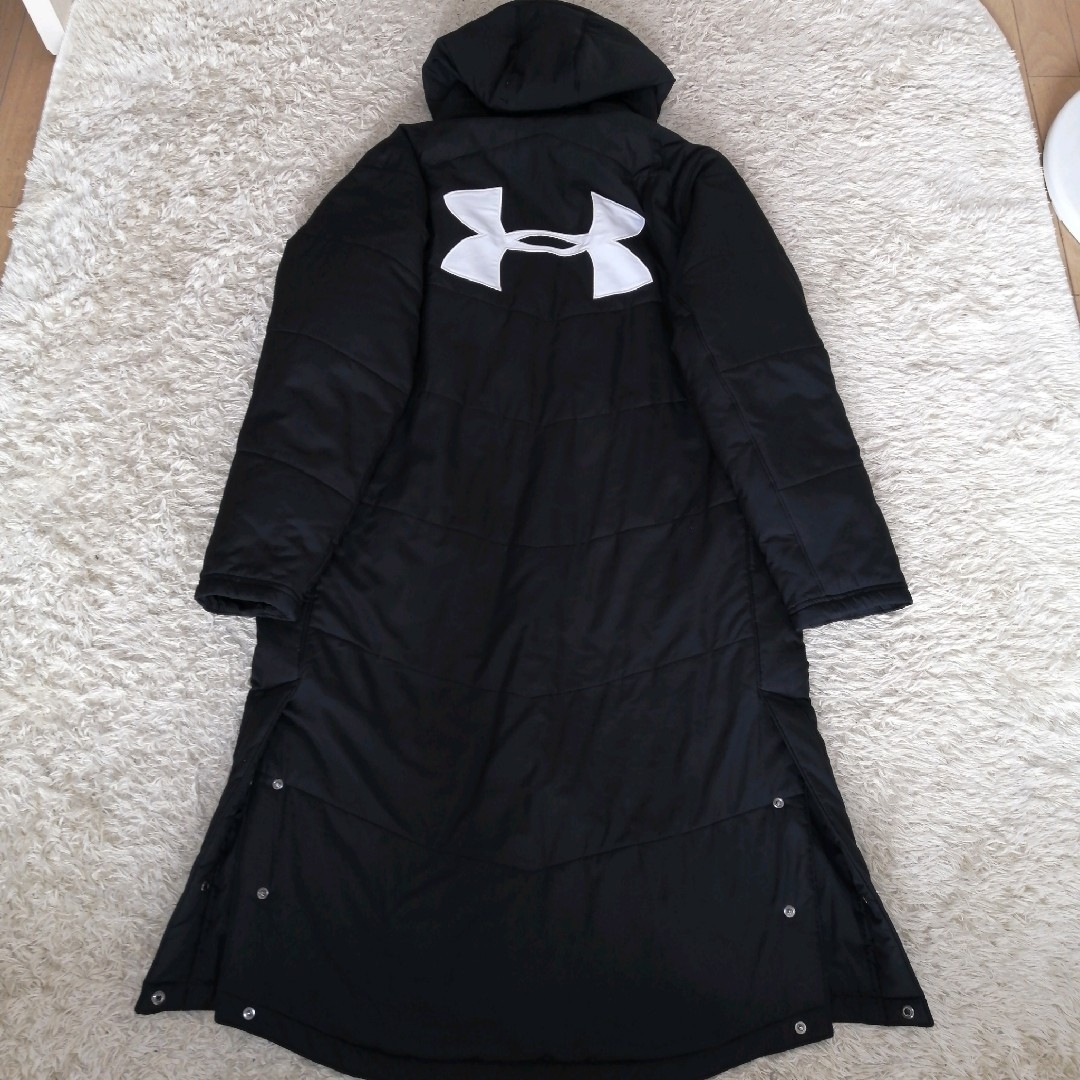 美品【UNDER ARMOUR】アンダーアーマー　ベンチコート　ダウンコートMD