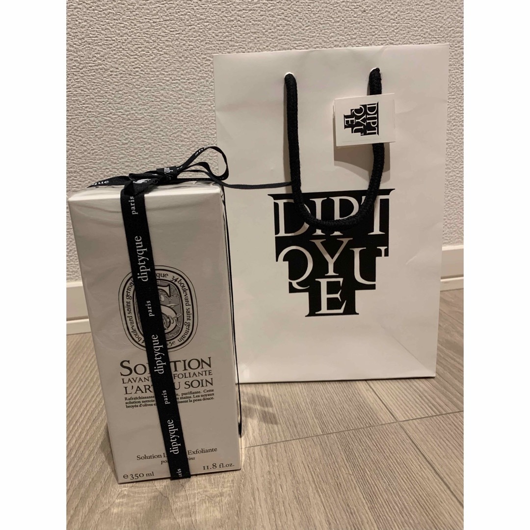 diptyque(ディプティック)の【新品未開封】エクスフォリエイティング　ハンドウォッシュ コスメ/美容のボディケア(ボディソープ/石鹸)の商品写真