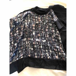 サカイ　sacai 『新品　未使用』タグ　渡辺麻里奈さん　ブラウス　カットソー