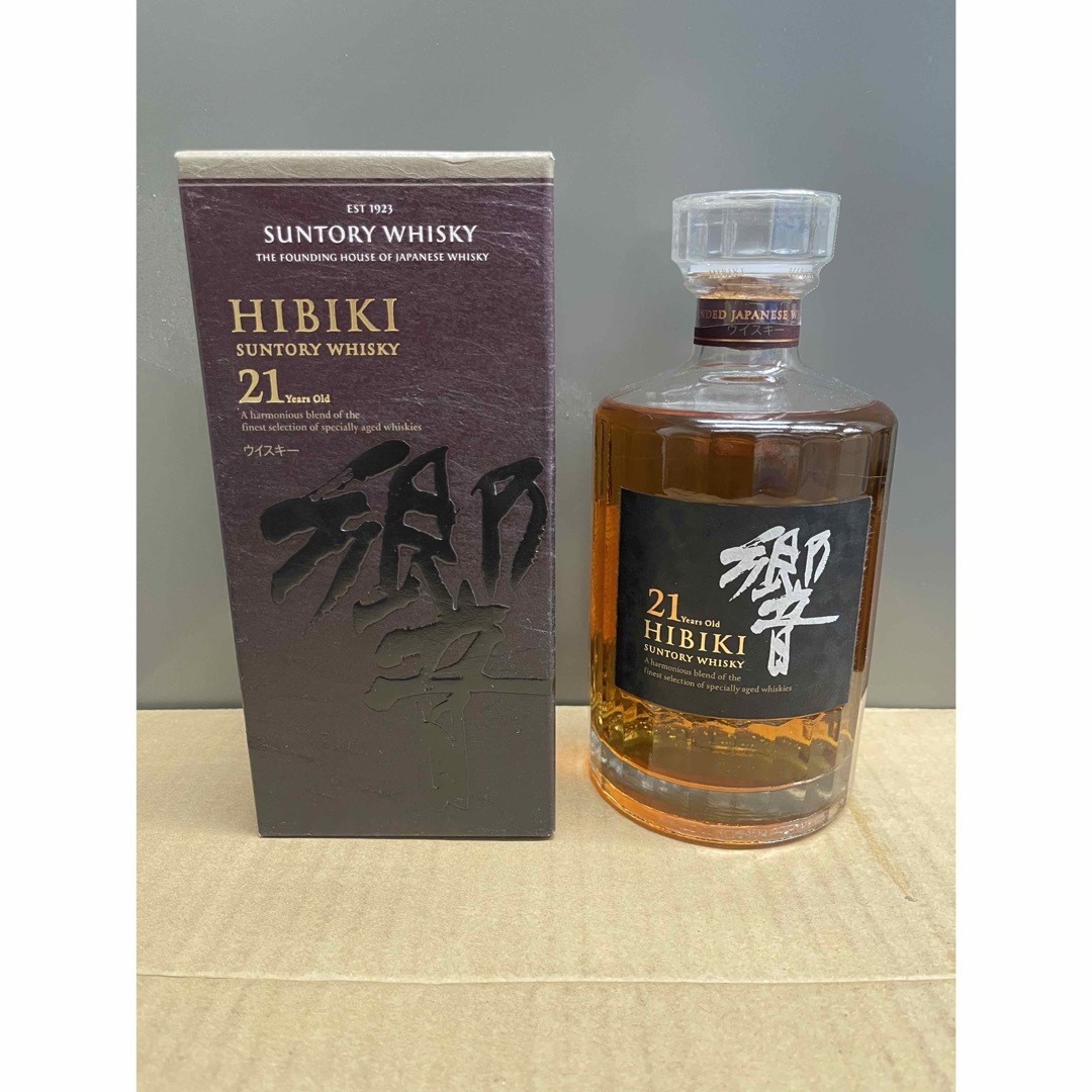 サントリー 響21年 HIBIKI 700ml 43％ 箱付 未開詮 古酒