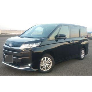 トヨタ(トヨタ)の令和5年6000km★現行ノア　ハイブリッドSG!豪華オプション　シートヒーター(車体)