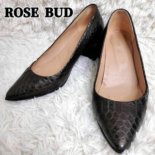 ローズバッド(ROSE BUD)のROSEBUD クロコ型押し ポインテッドトゥ チャンキーヒール ブラック 38(ハイヒール/パンプス)