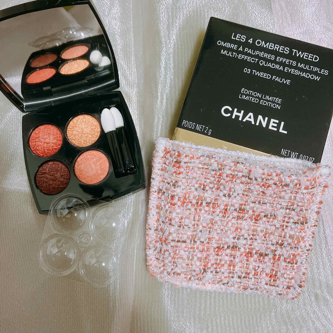 CHANEL(シャネル)の【お値下げ中】シャネル　レキャトルオンブル　ツイード　03 ツイード　フォーヴ コスメ/美容のベースメイク/化粧品(アイシャドウ)の商品写真