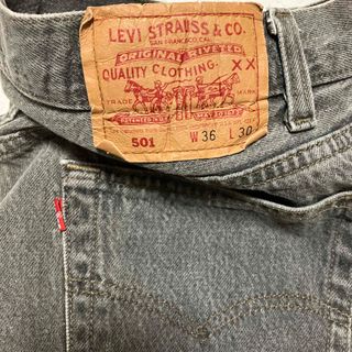 リーバイス(Levi's)のリーバイス501  ブラック　先染め　w36 l30(デニム/ジーンズ)