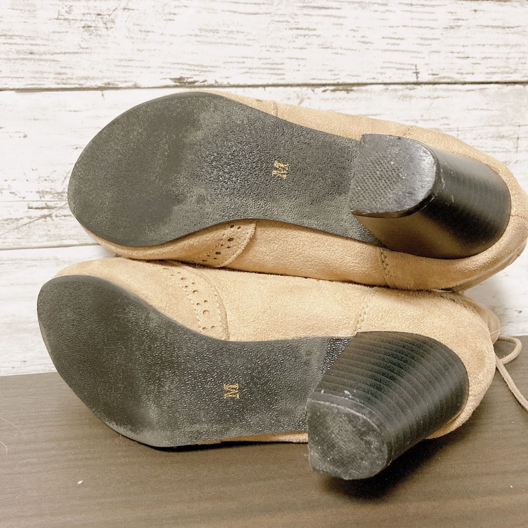 repipi armario(レピピアルマリオ)の[repipi armario]レピピアルマリオ　ショートブーツ　ベージュ　M レディースの靴/シューズ(ブーツ)の商品写真