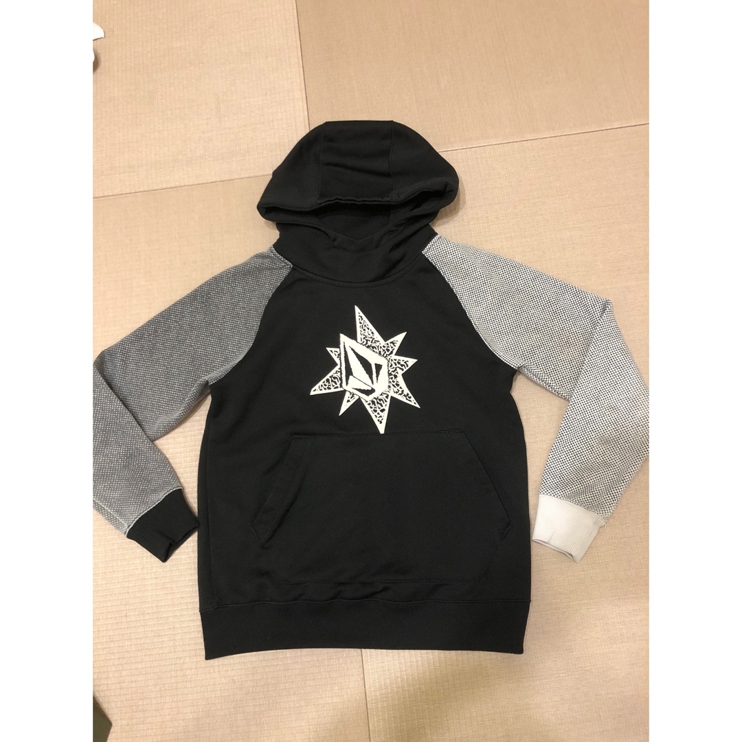 VOLCOM  スノボー　パーカー