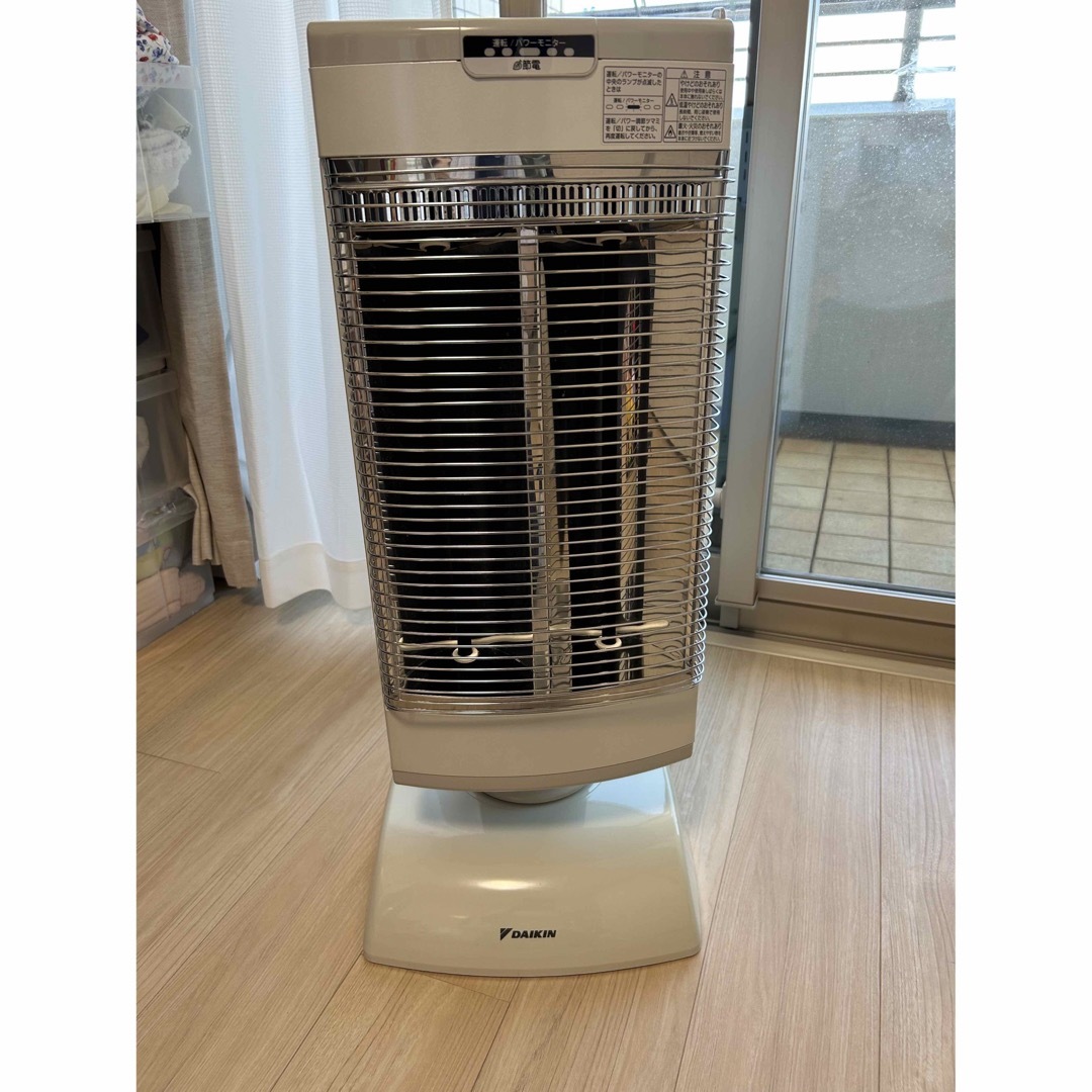 遠赤外線暖房機　ダイキン　DAIKIN ERFT11RS