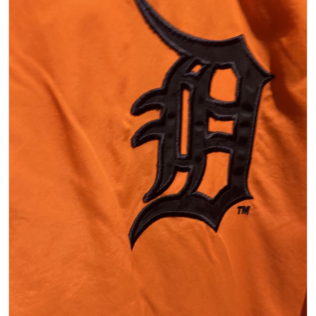 PALACE(パレス)のpalace✖️Detroit tigers newera コーチジャケット メンズのジャケット/アウター(ナイロンジャケット)の商品写真