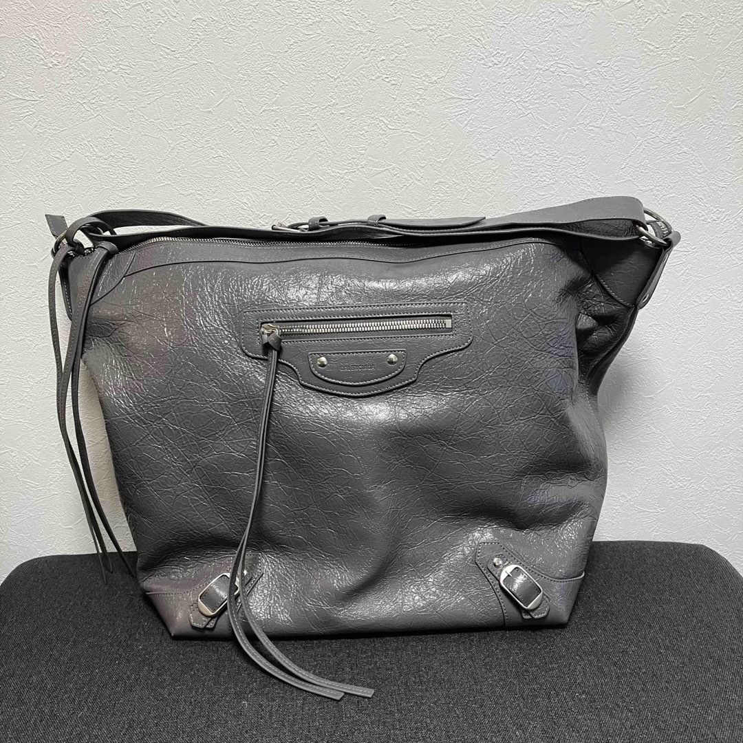 バレンシアガ　BALENCIAGA レザーバッグ　ネオホーボーバッグ　L 美品