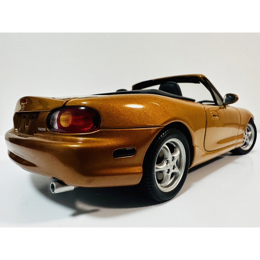 GATE/Mazdaマツダ Miata MX-5 ロードスター MB 1/18