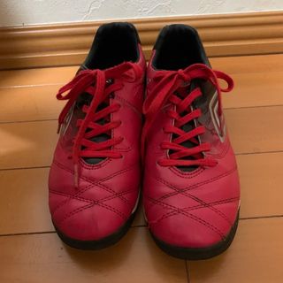 アンブロ(UMBRO)のumbria サッカーシューズ　24㎝(シューズ)