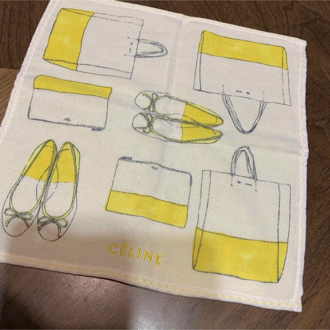 celine(セリーヌ)のセリーヌ　ハンカチ　タオルハンカチ　2枚セット レディースのファッション小物(ハンカチ)の商品写真