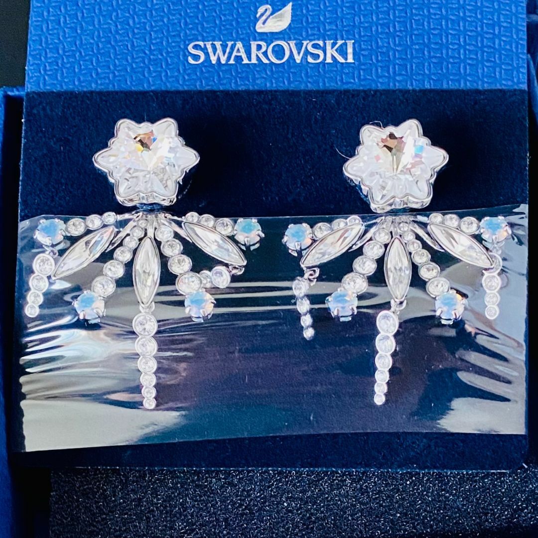 SWAROVSKI - ☆新品☆スワロフスキー ピアス イヤリングの通販 by レオ