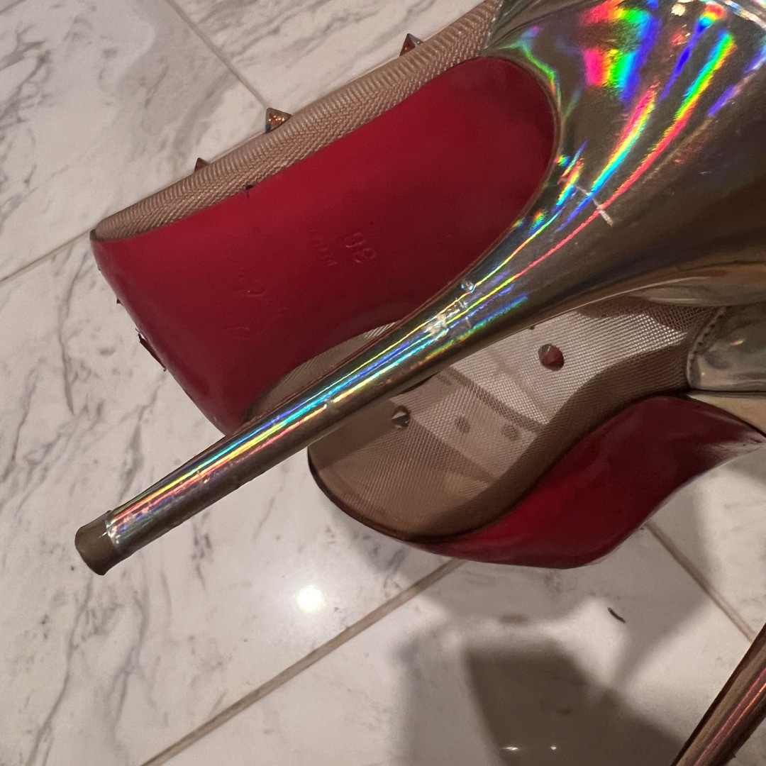 Christian Louboutin(クリスチャンルブタン)のルブタン スワロフスキー オーロラ パンプス ピンヒール 22cm 23cm レディースの靴/シューズ(ハイヒール/パンプス)の商品写真