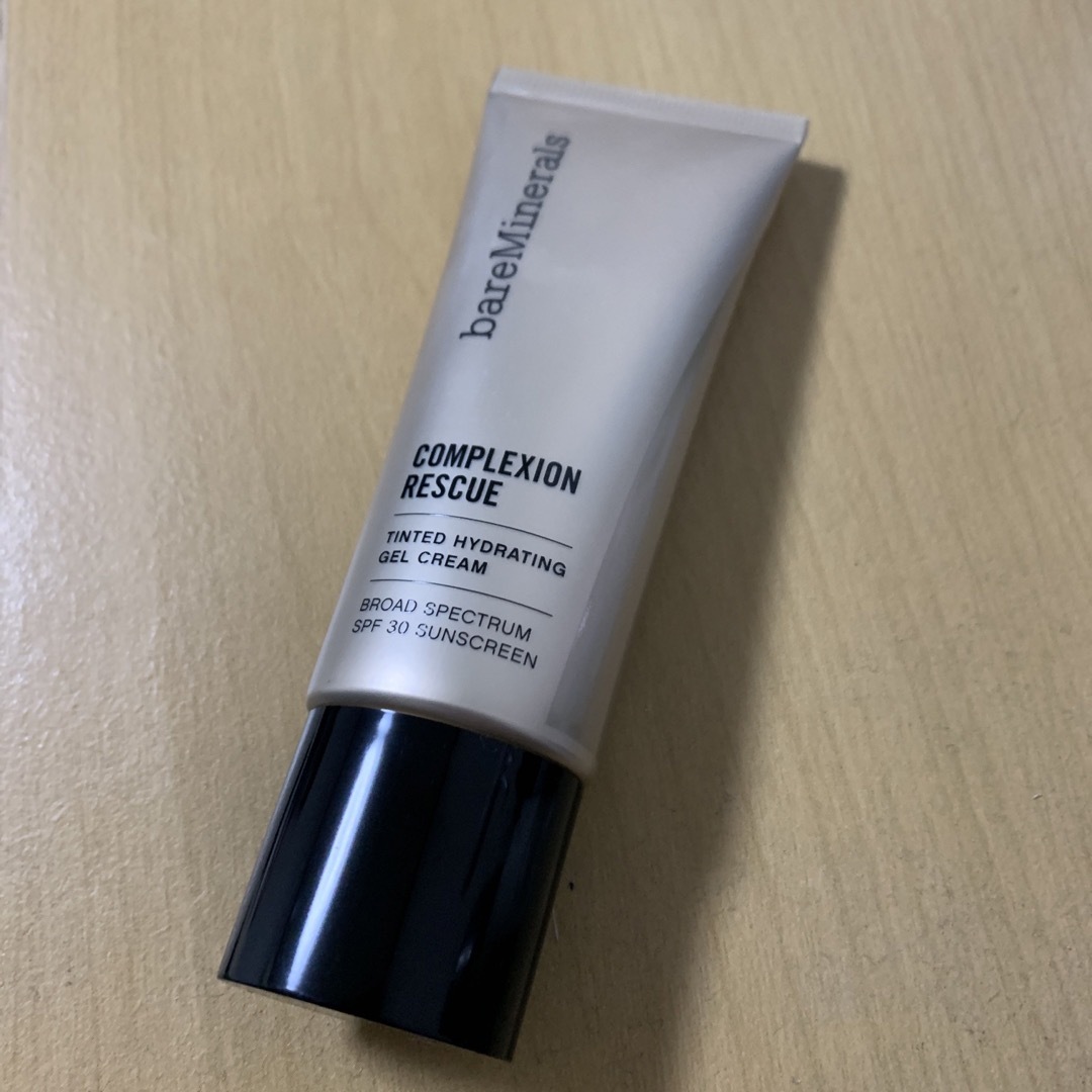 bareMinerals(ベアミネラル)のベアミネラル  CR ティンティッドジェルクリームb コスメ/美容のベースメイク/化粧品(ファンデーション)の商品写真