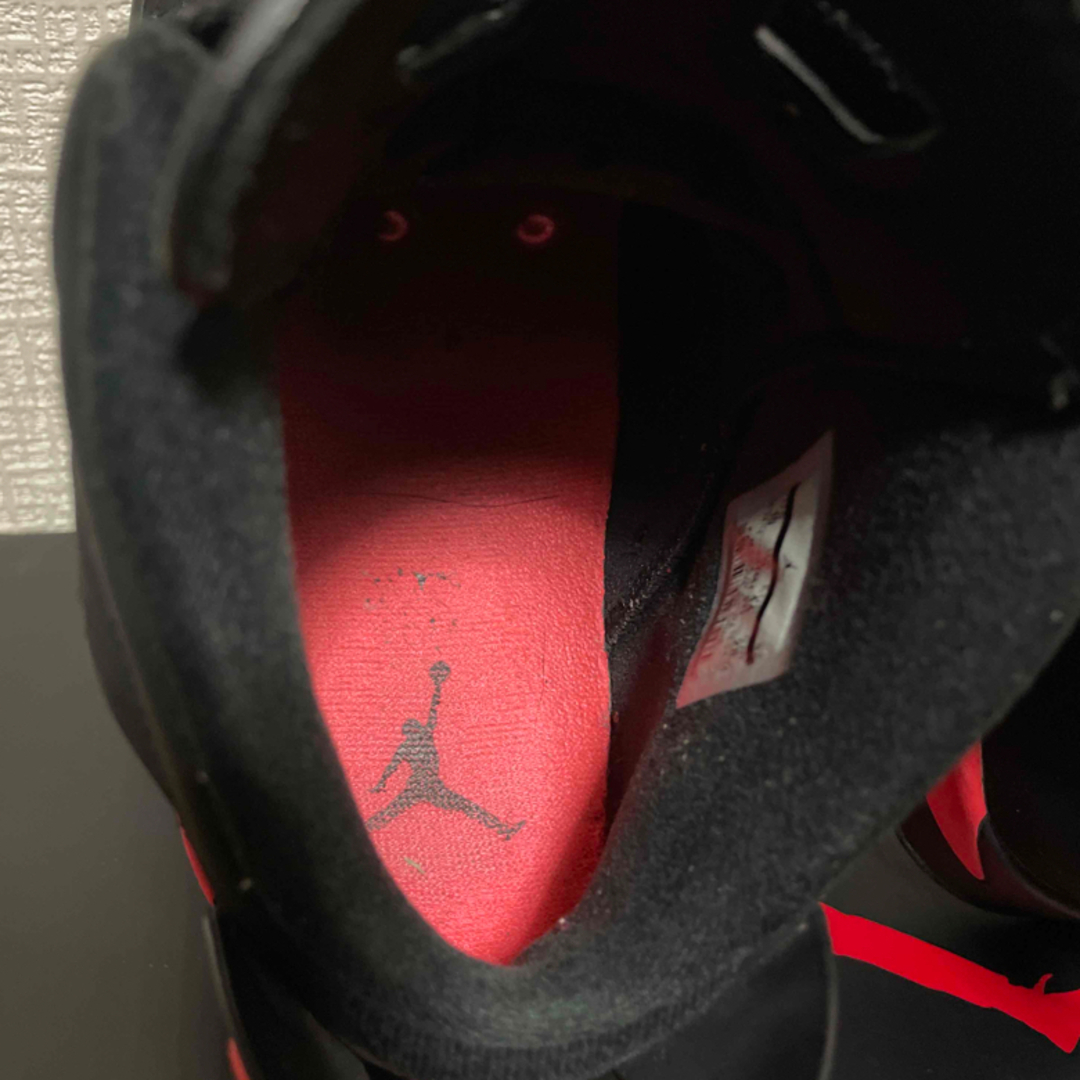 NIKE(ナイキ)のNIKE AIR JORDAN 6 RETRO BLACK INFRARED メンズの靴/シューズ(スニーカー)の商品写真