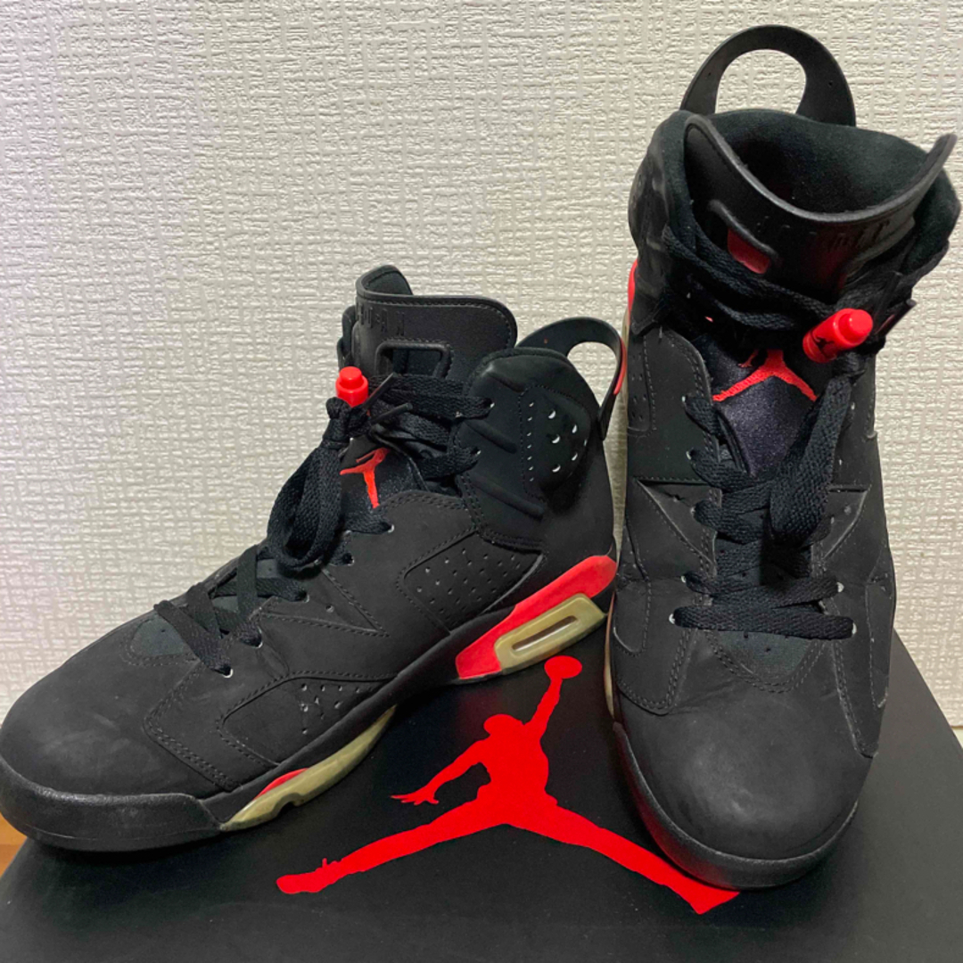 NIKE(ナイキ)のNIKE AIR JORDAN 6 RETRO BLACK INFRARED メンズの靴/シューズ(スニーカー)の商品写真