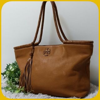 TORY BURCH  ロゴトートバッグ　ナイロン 黒 A4収納 保存袋付き.