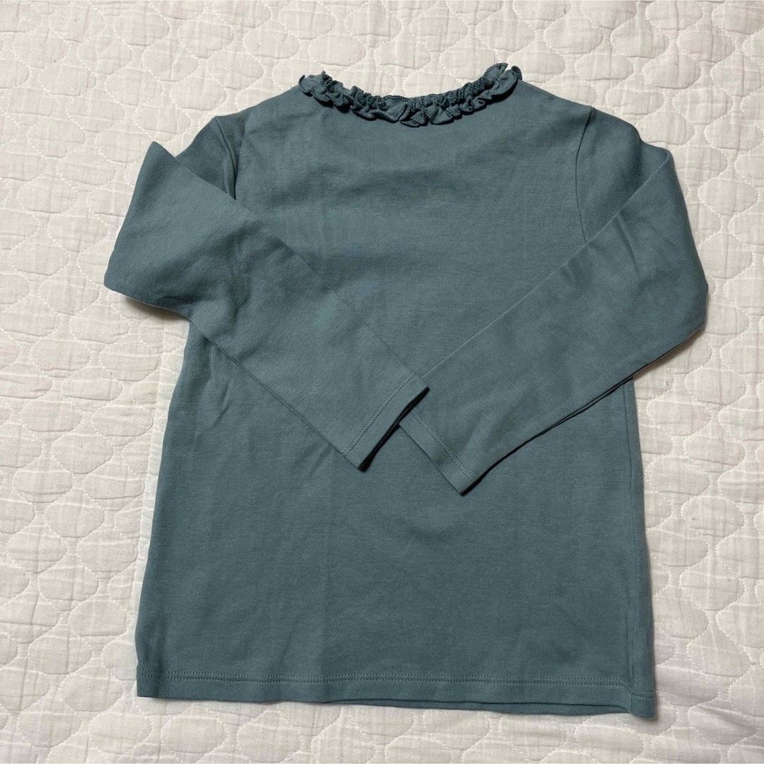 UNIQLO(ユニクロ)のユニクロ　カットソー　100 キッズ/ベビー/マタニティのキッズ服女の子用(90cm~)(Tシャツ/カットソー)の商品写真